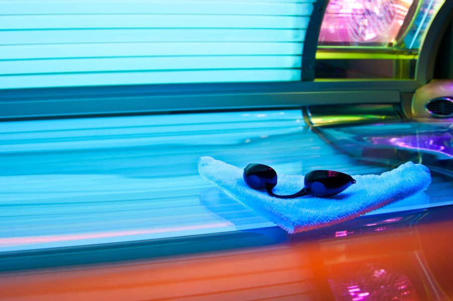 Consigue tu bronceado soñado en nuestra cabina de rayos UVA